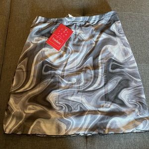Amazon grey and white pattern mini skirt. NWT and in the original bag.